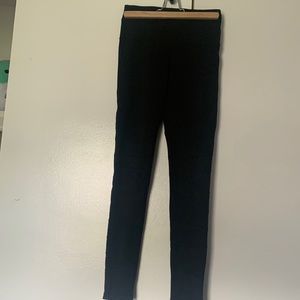 Ivviva leggings (Mesh cut out triangles at bottom)